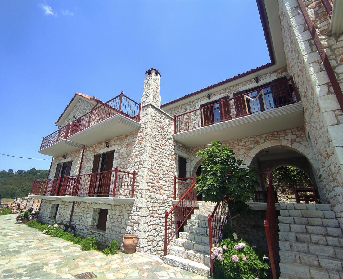 Meterizi Guesthouse Varvítsa Exterior photo